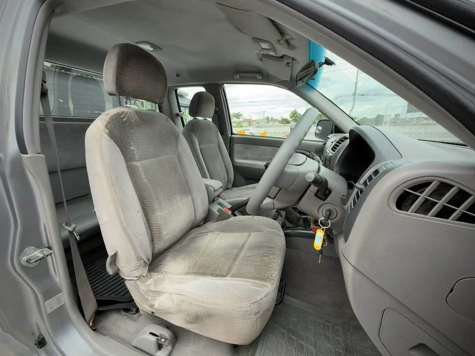 2005 Isuzu D-Max I 3
