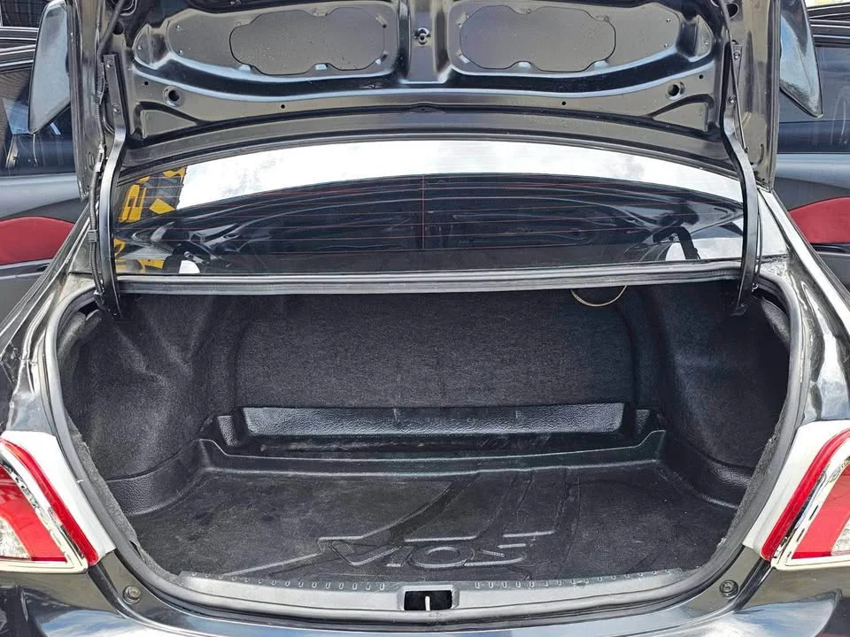 2009 Toyota Vios II 2