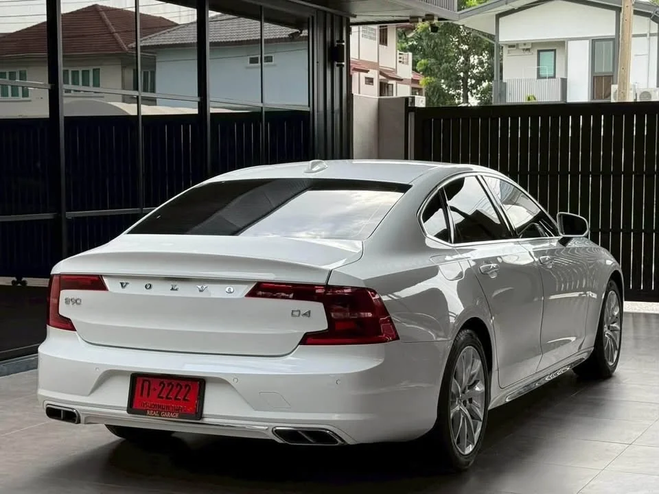 2018 Volvo S90 II 2