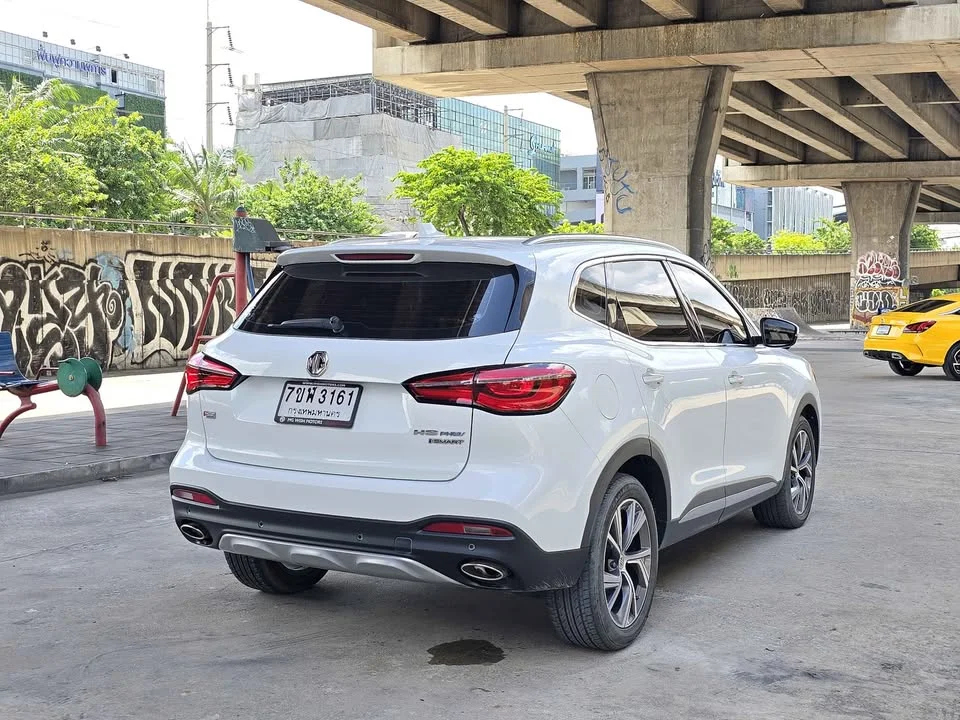 2021 MG HS 2