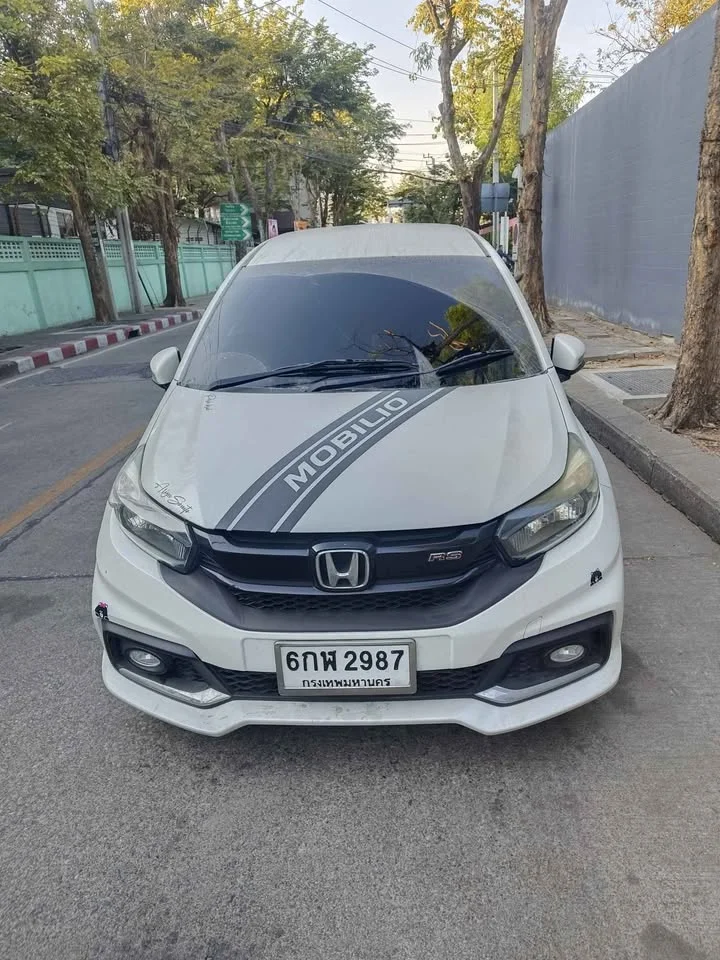 2017 Honda Mobilio II 3
