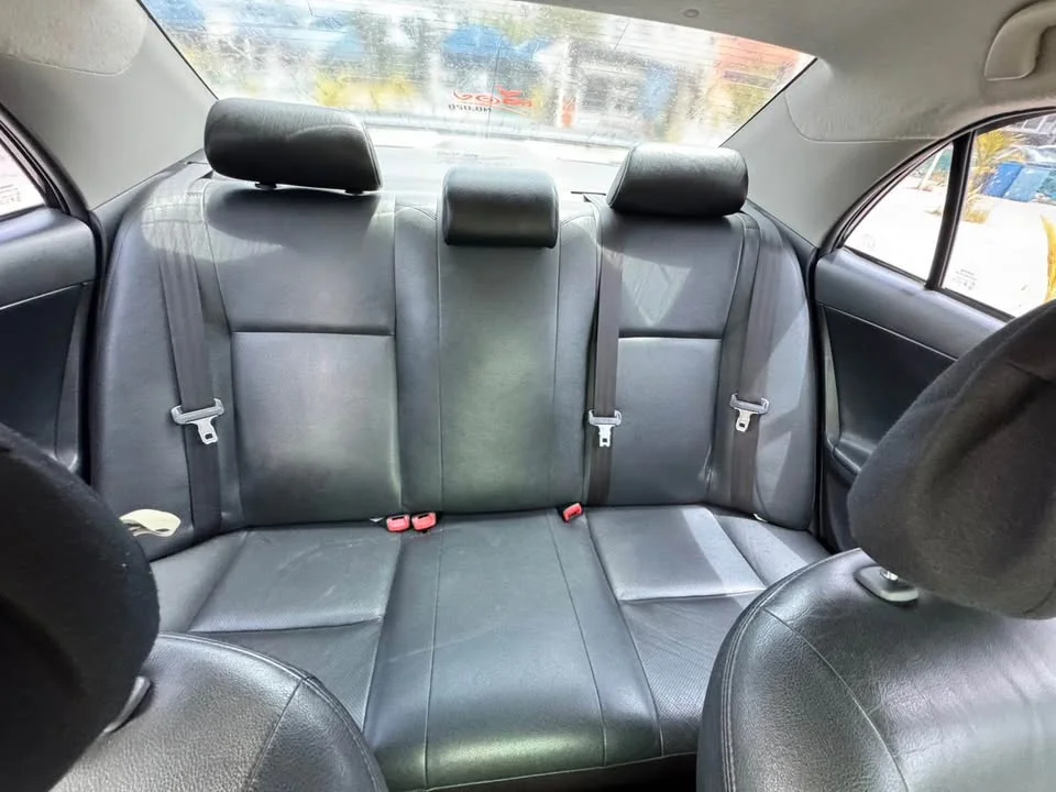2012 Toyota Corolla Altis X (E140) 3