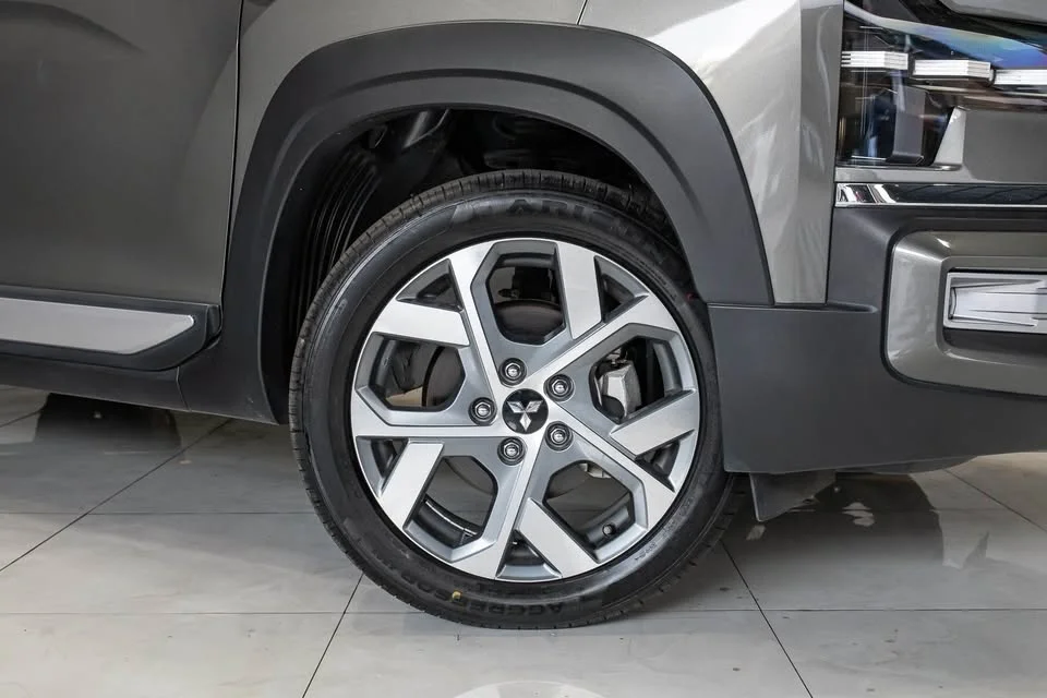 2024 Mitsubishi Xpander I 3