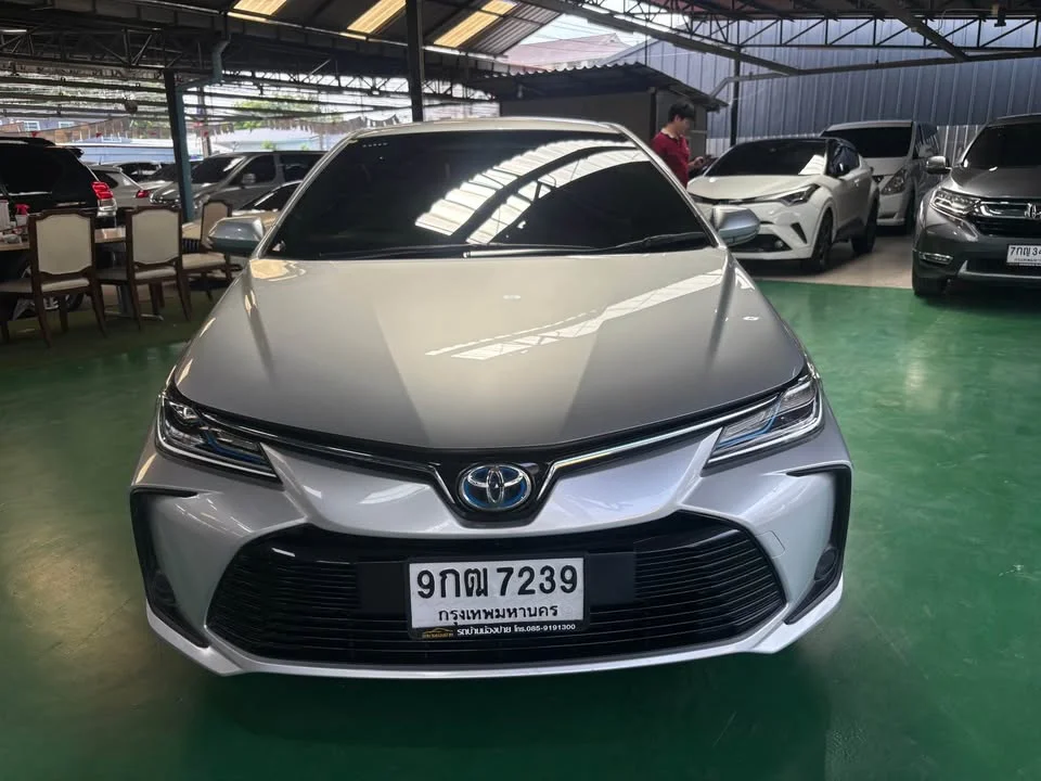 2019 Toyota Corolla Altis XII (E210) 3