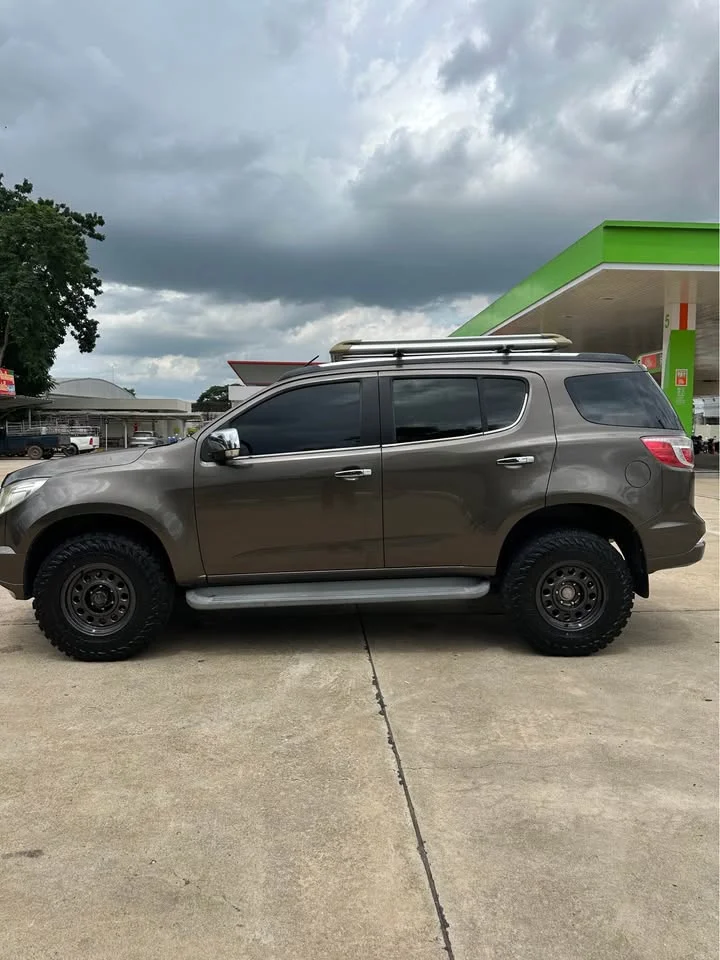 2013 Chevrolet TrailBlazer II 2