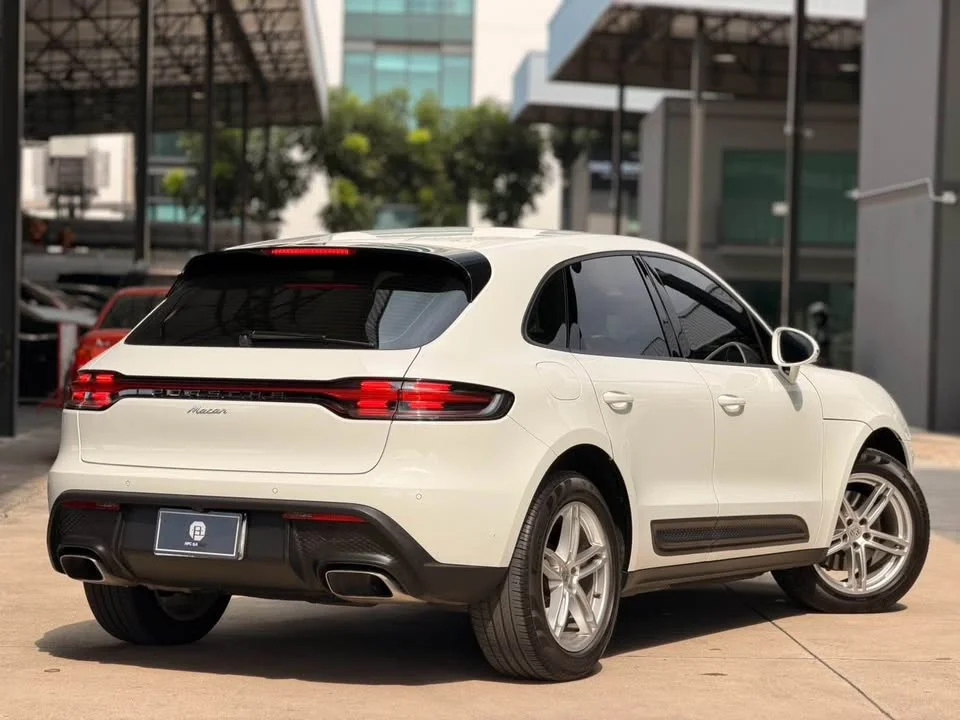 2021 Porsche Macan I 2