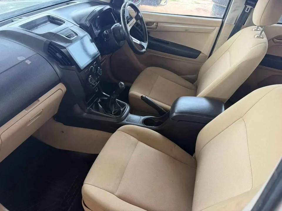 2016 Isuzu D-Max II (RT) 2