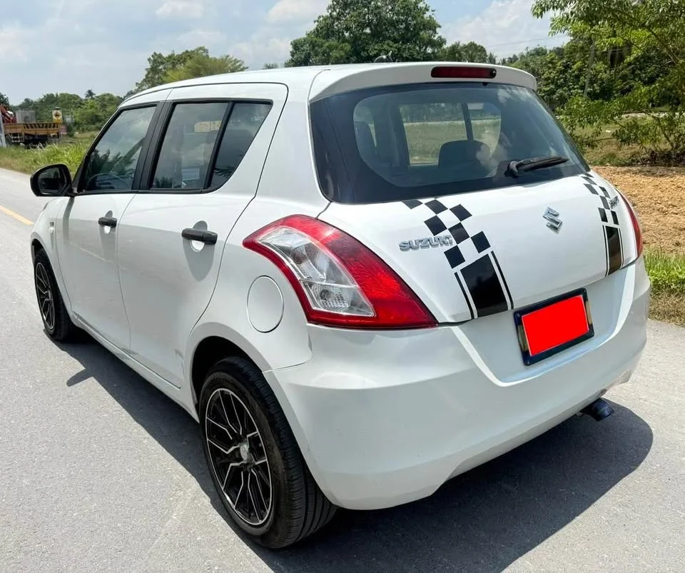 2016 Suzuki Swift II 3