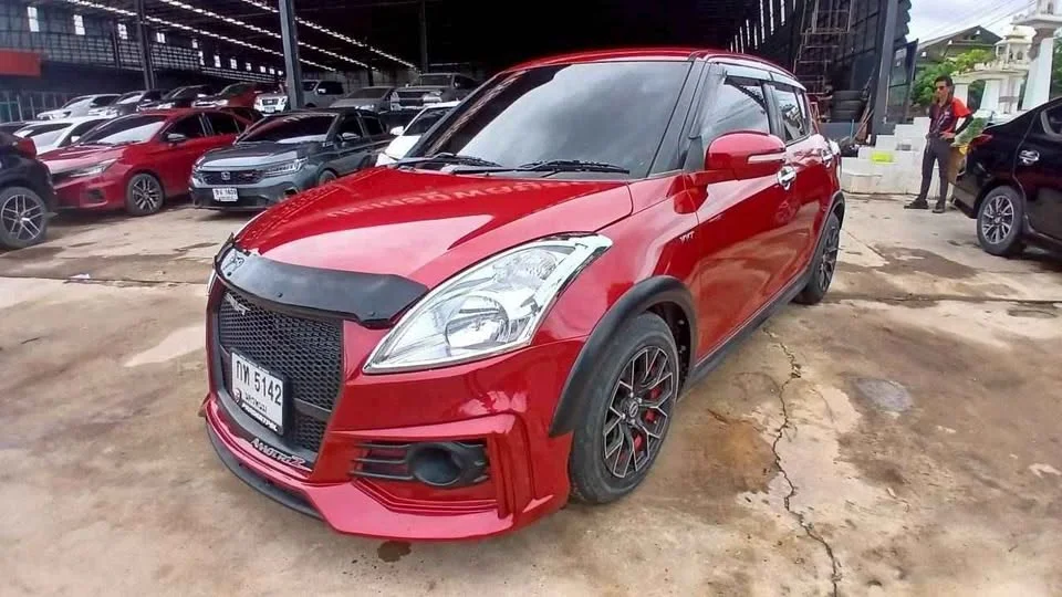 2016 Suzuki Swift II 2