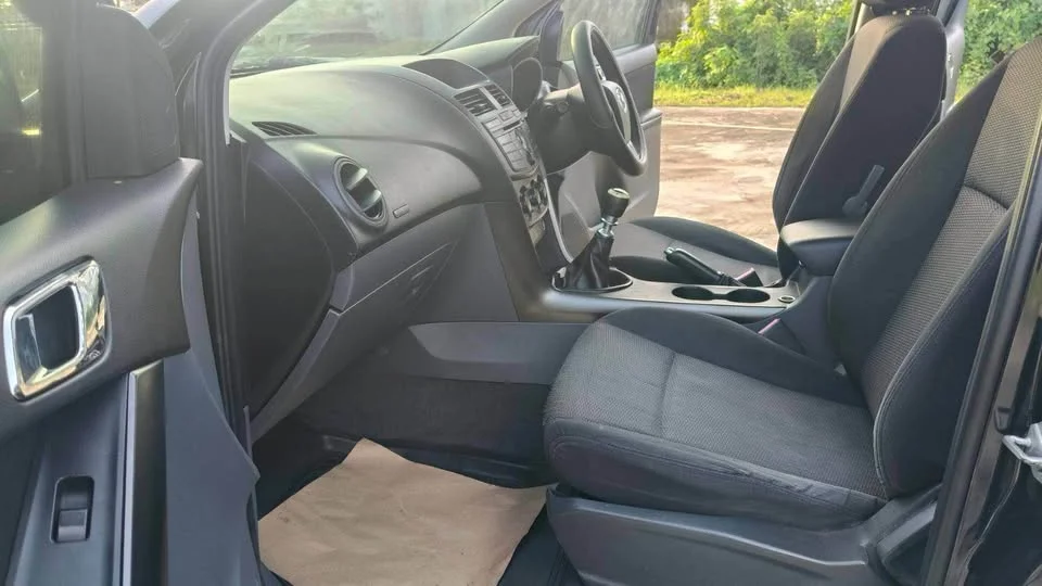 2014 Mazda BT-Series II 2