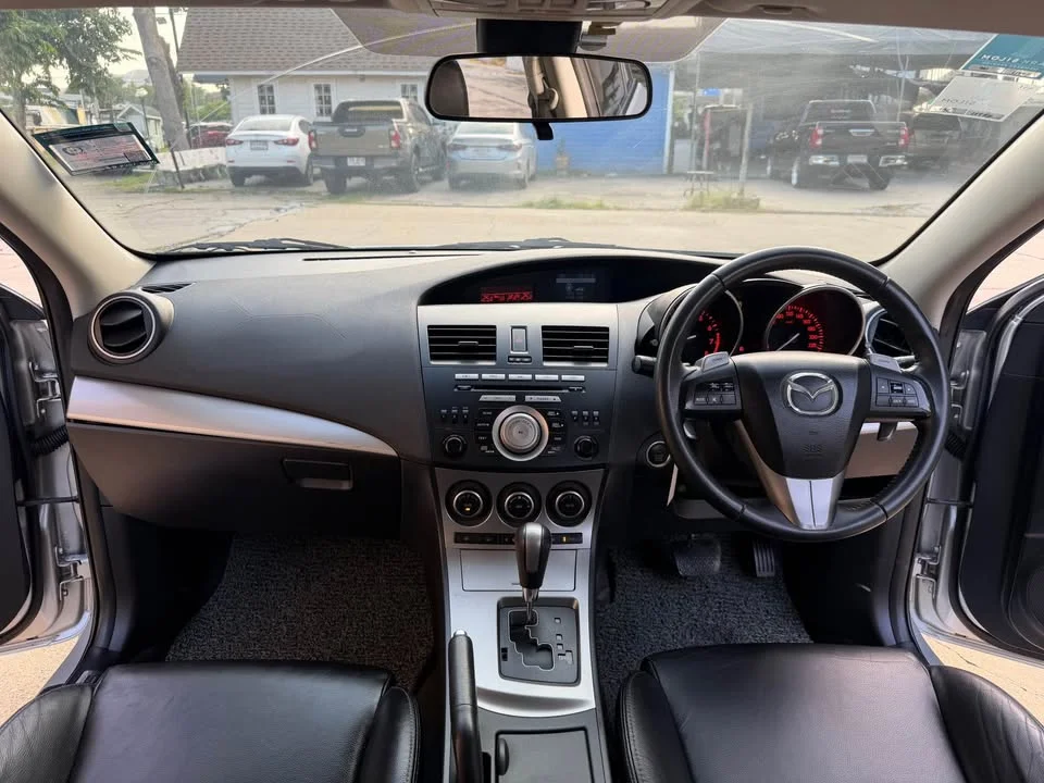 2012 Mazda 3 II 3