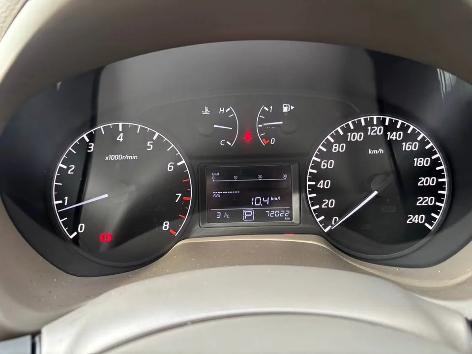 2012 Nissan Sylphy III (B17) 2