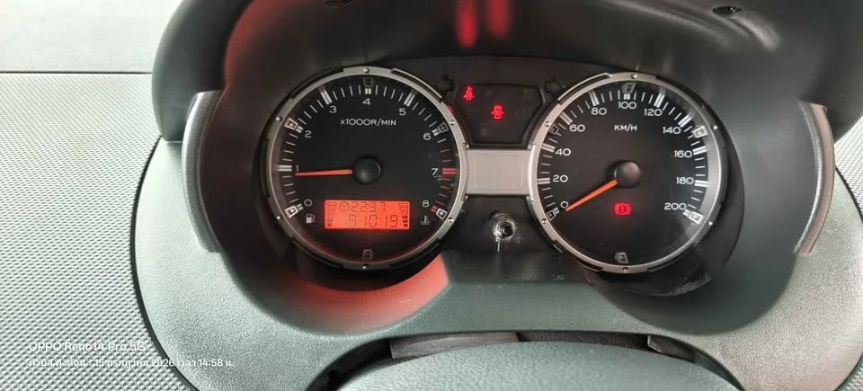 2011 Proton Saga II 2