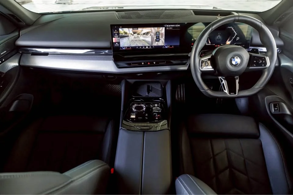 2025 BMW 5er VIII 2