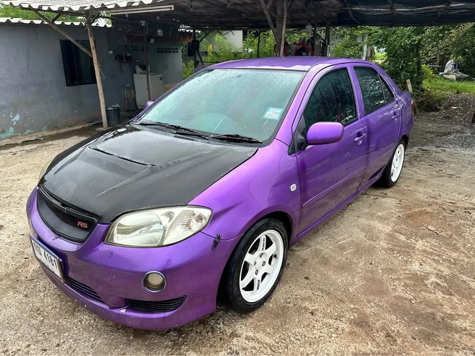 2004 Toyota Vios I 3