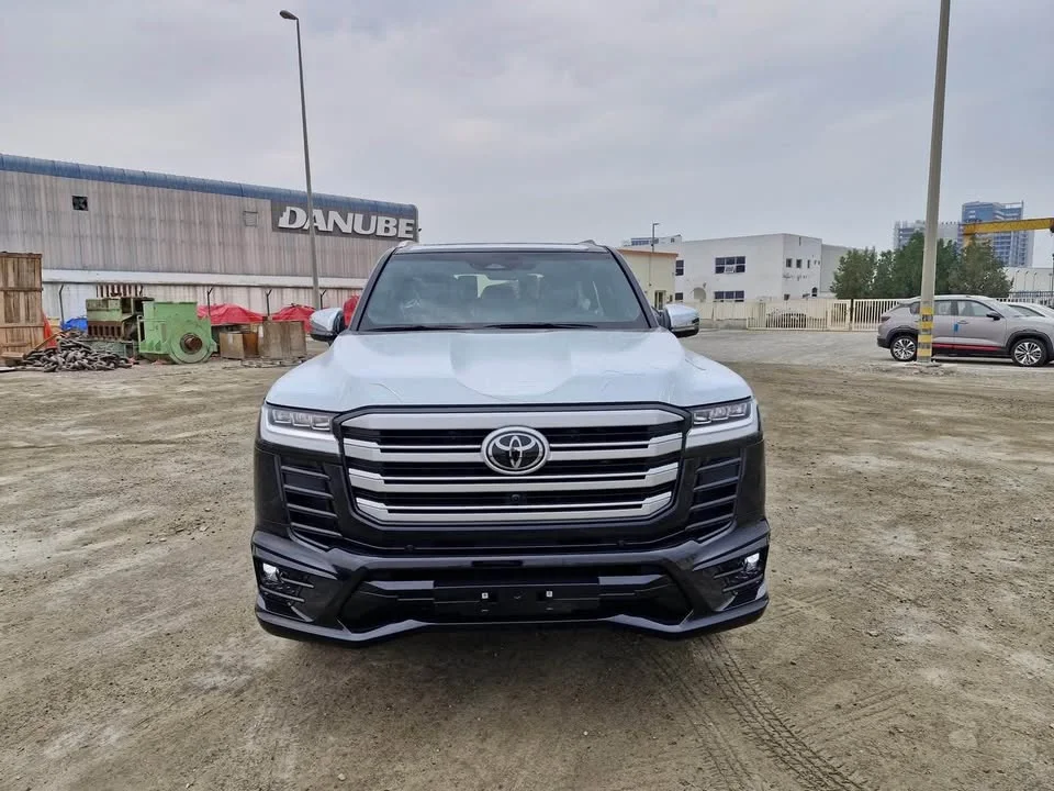 2026 Toyota Land Cruiser J300 2