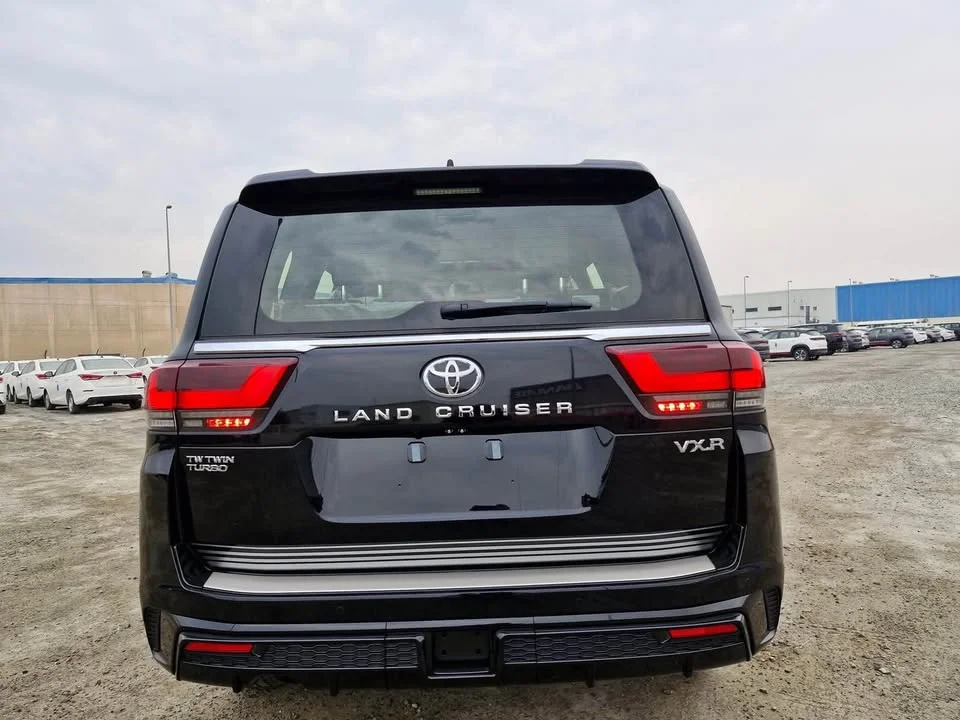 2026 Toyota Land Cruiser J300 3