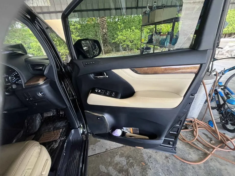 2015 Toyota Alphard, Vellfire III (AH30) 3