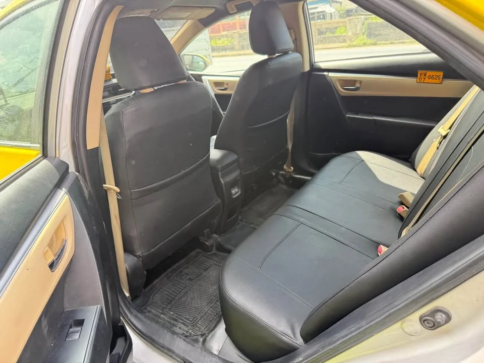 2019 Toyota Corolla Altis XI (E170) 3