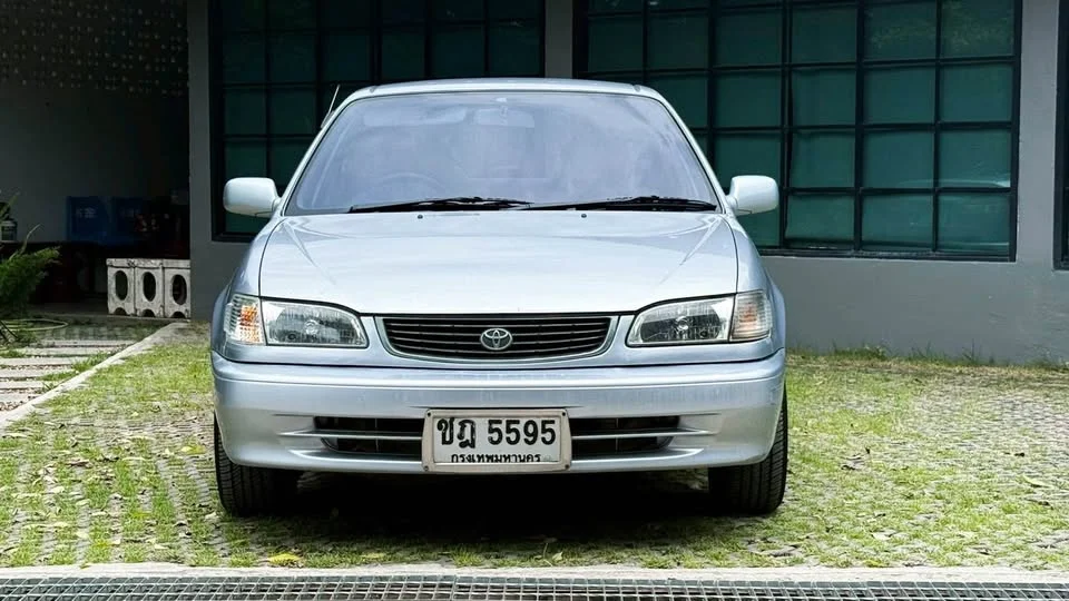 1999 Toyota Corolla Altis VIII (E110) 3