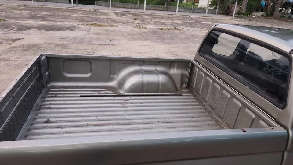 2002 Mitsubishi Strada III 2