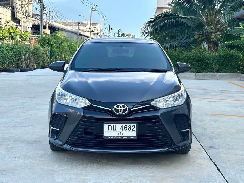 2021 Toyota Yaris ATIV III 3