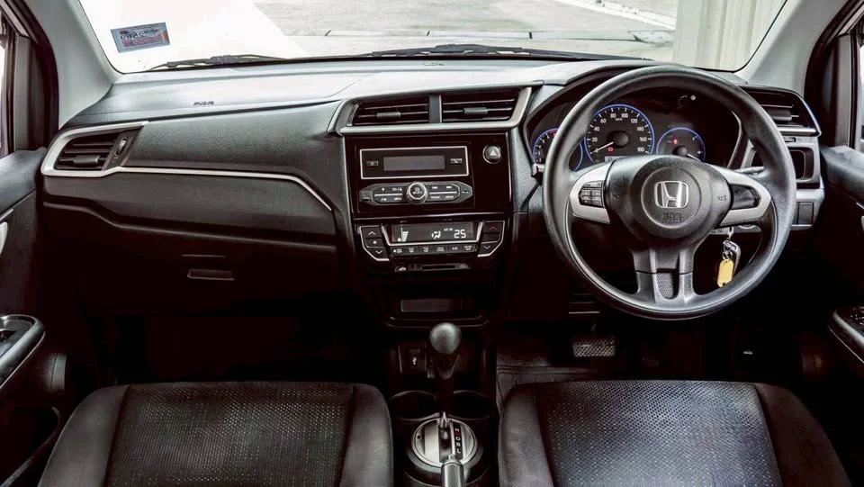 2018 Honda Brio Amaze I 3