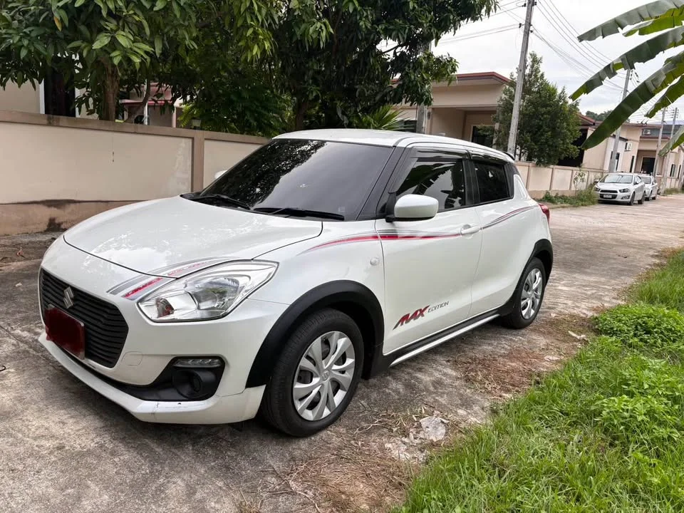 2020 Suzuki Swift III 2