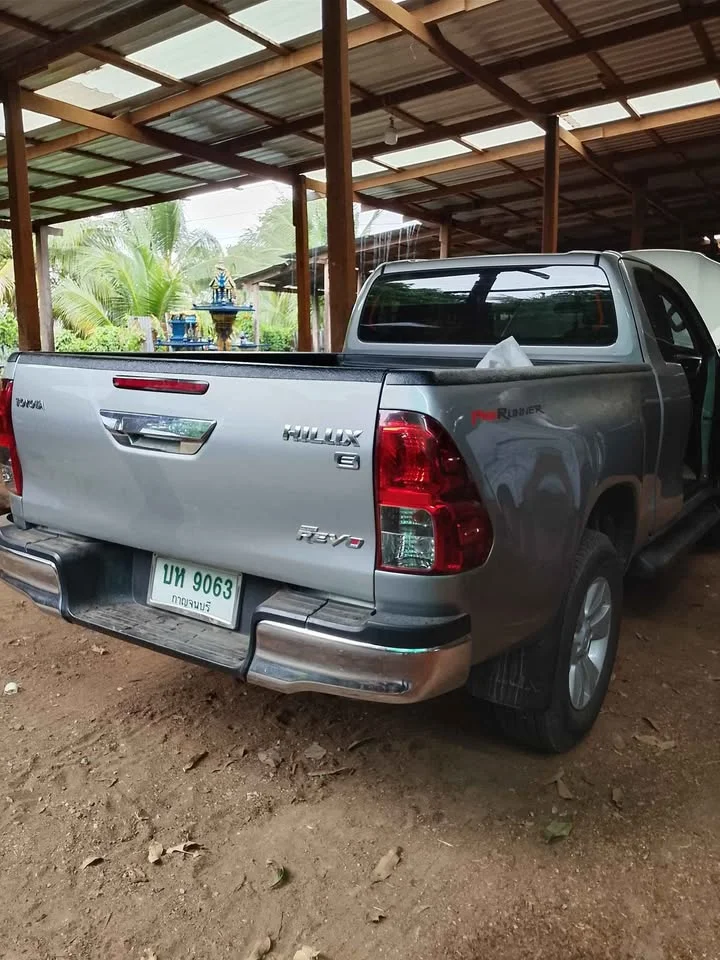 2019 Toyota Hilux VIII 3