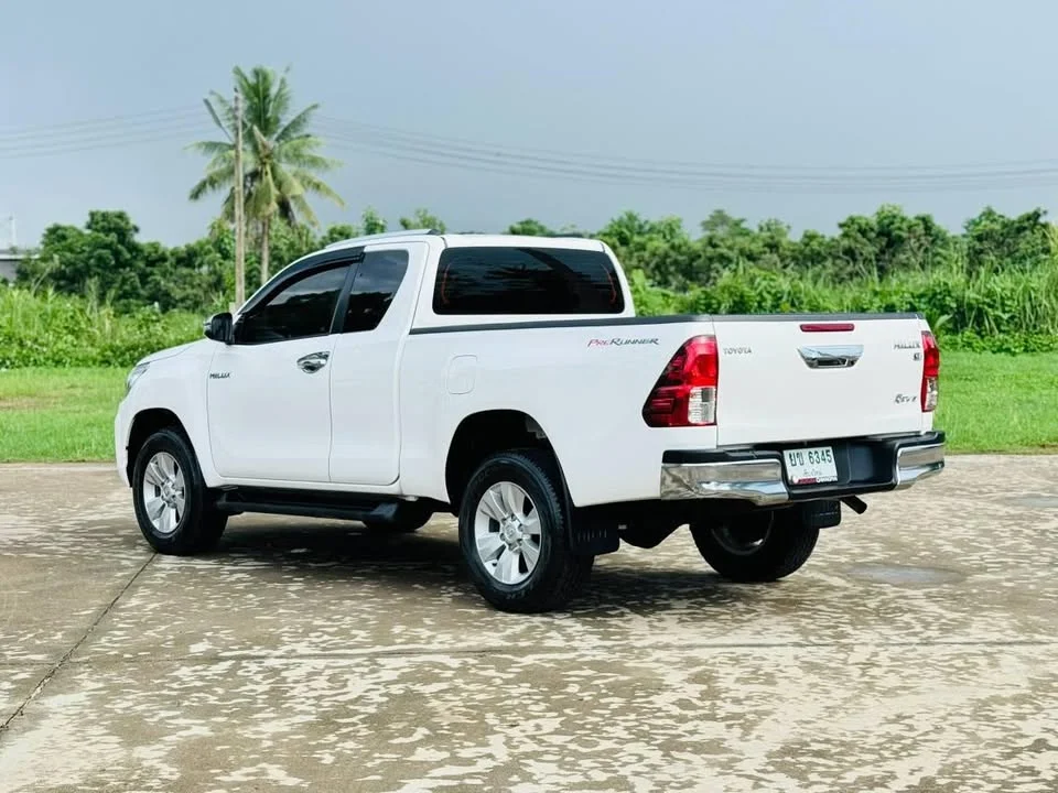 2018 Toyota Hilux VIII 3