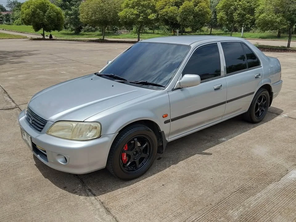2001 Honda City III 2