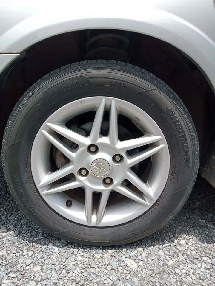 2002 Nissan Sunny N16 3