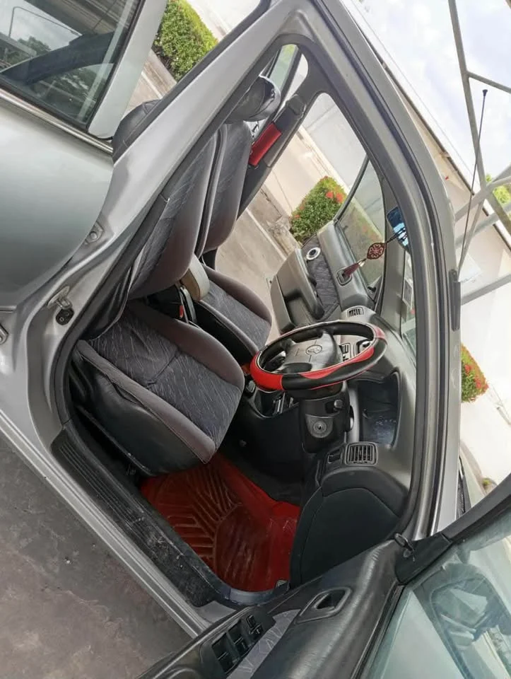 2000 Toyota Corolla Altis VIII (E110) 3