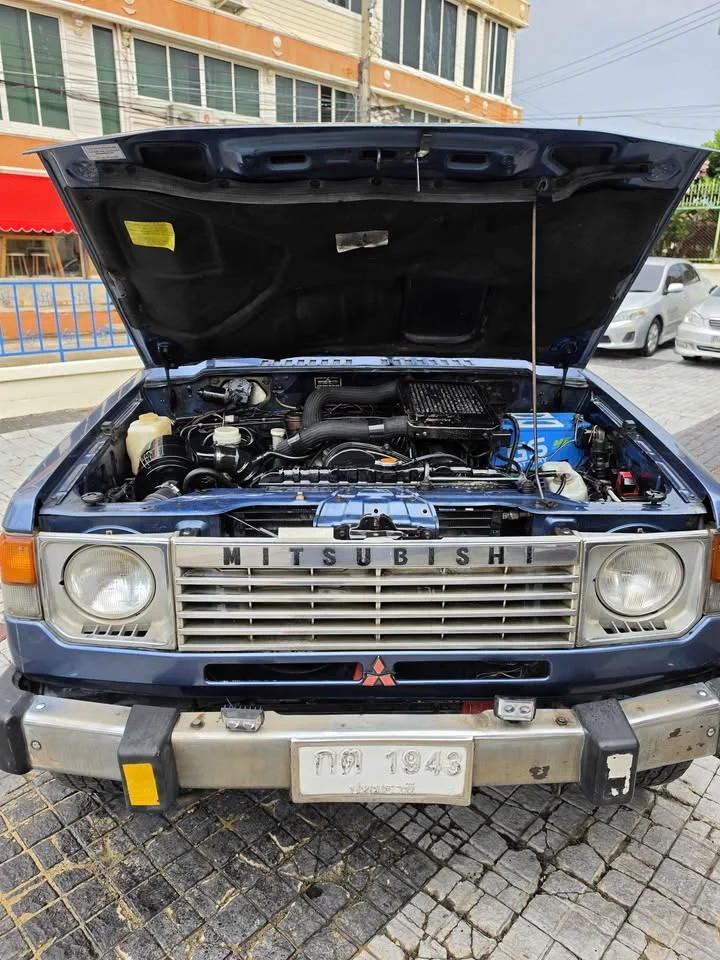 1992 Mitsubishi Pajero I 2