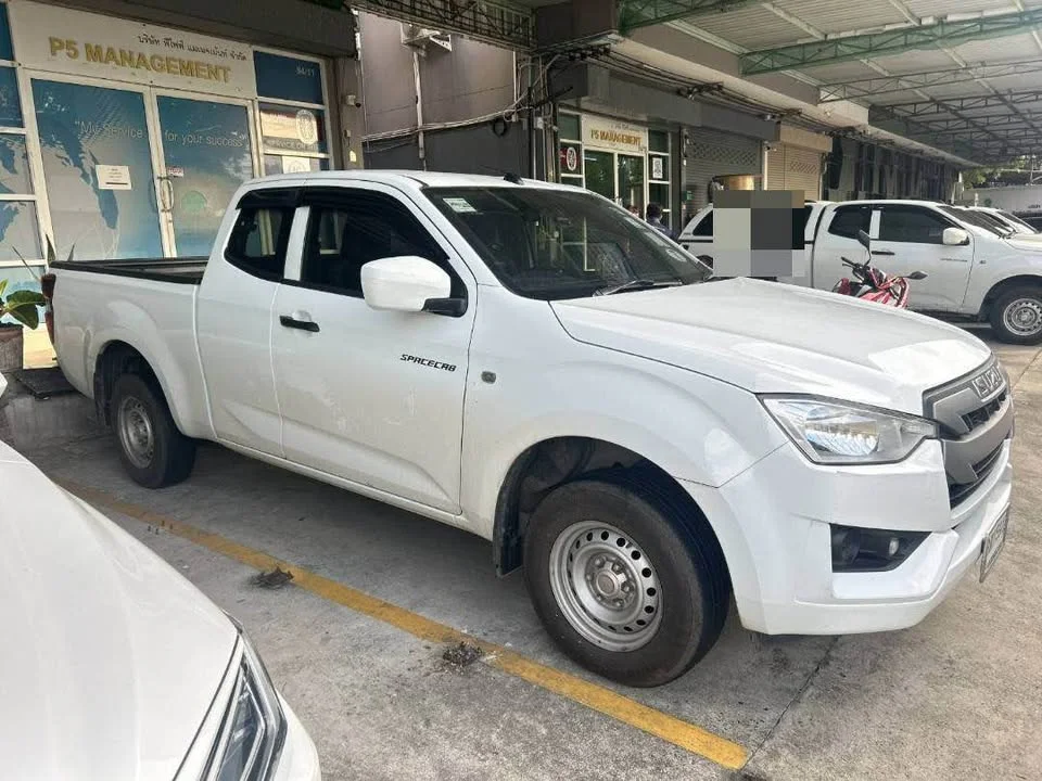 2021 Isuzu D-Max III (RG) 3