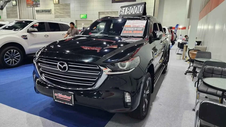 2021 Mazda BT-Series III 2