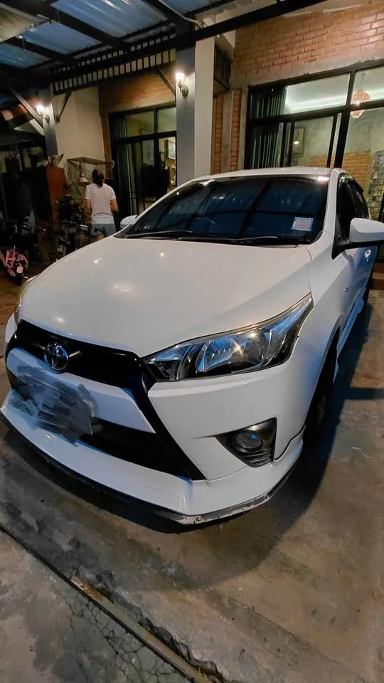 2015 Toyota Yaris III 3