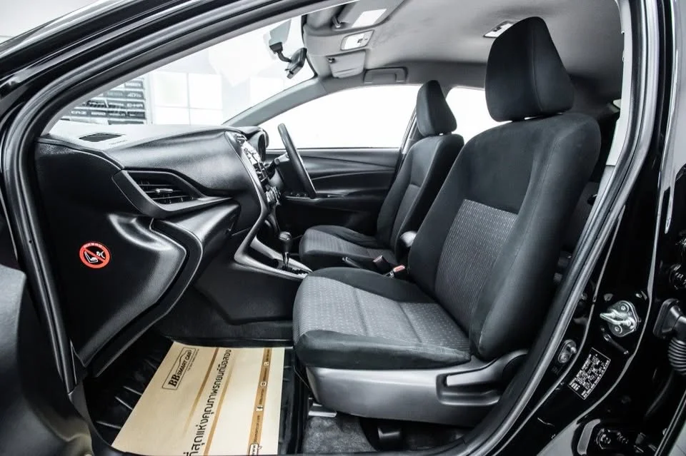 2021 Toyota Yaris ATIV III 3