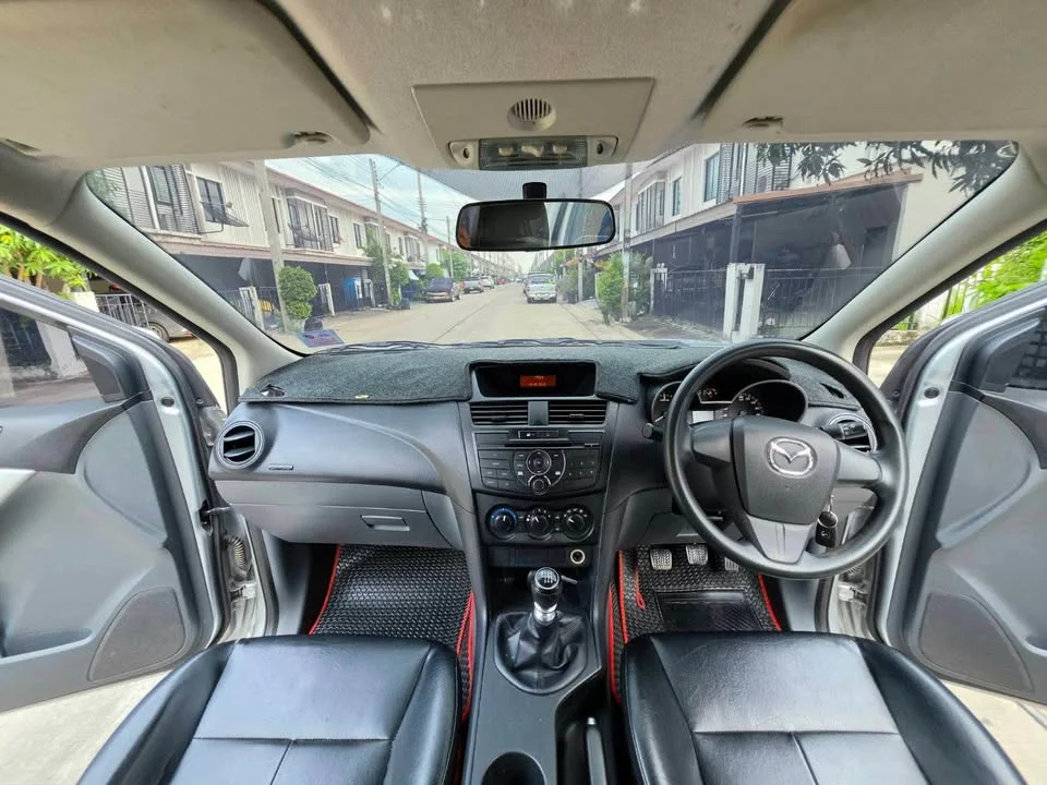 2013 Mazda BT-Series II 3
