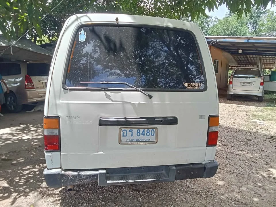 1998 Nissan Urvan IV (E24) 2