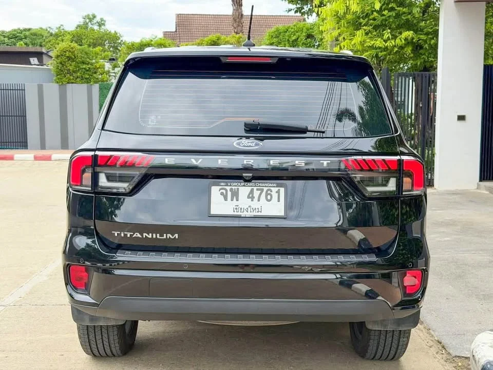 2024 Ford Everest III 2
