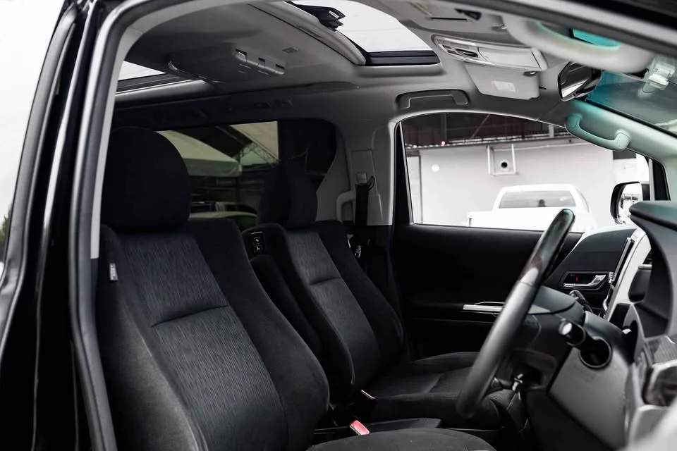 2013 Toyota Alphard, Vellfire II (AH20) 3