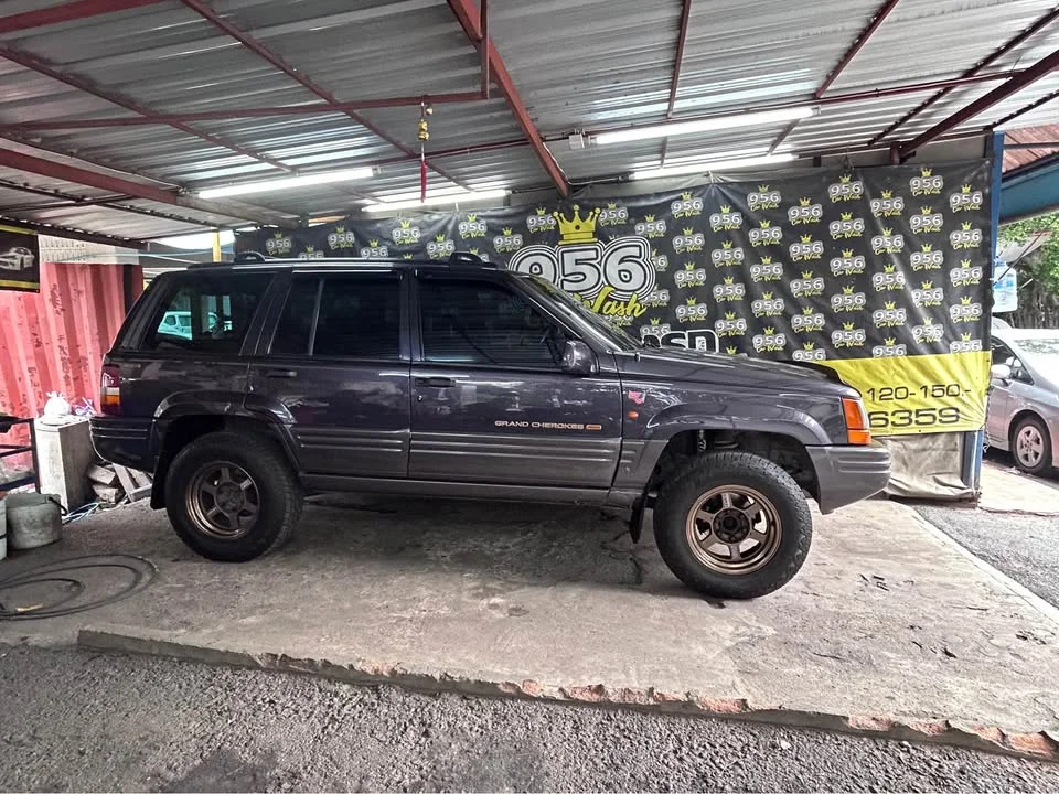 1997 Jeep Grand Cherokee ZJ 3