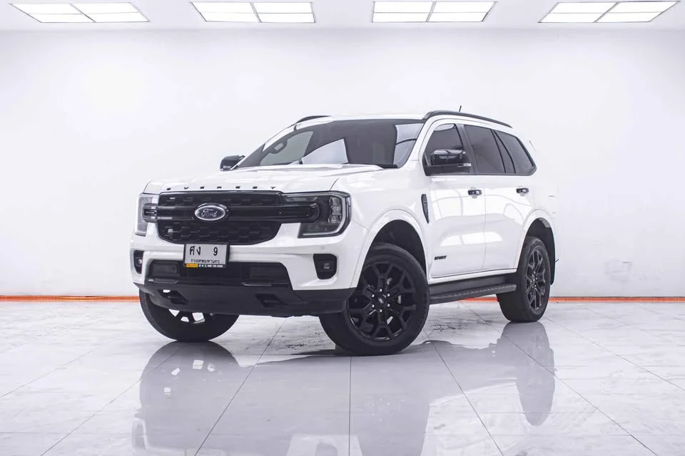 2024 Ford Everest III 3