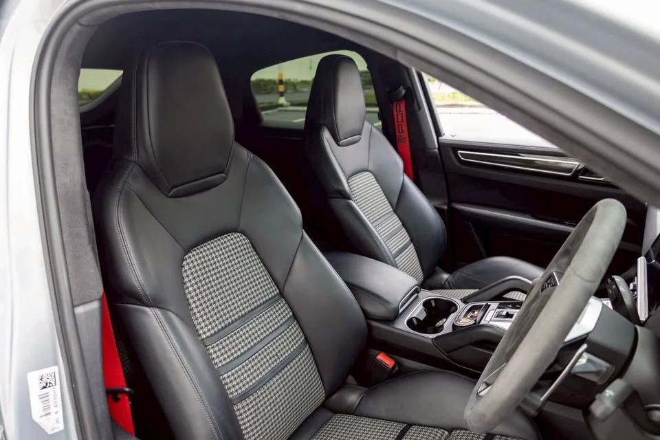 2020 Porsche Cayenne III 2