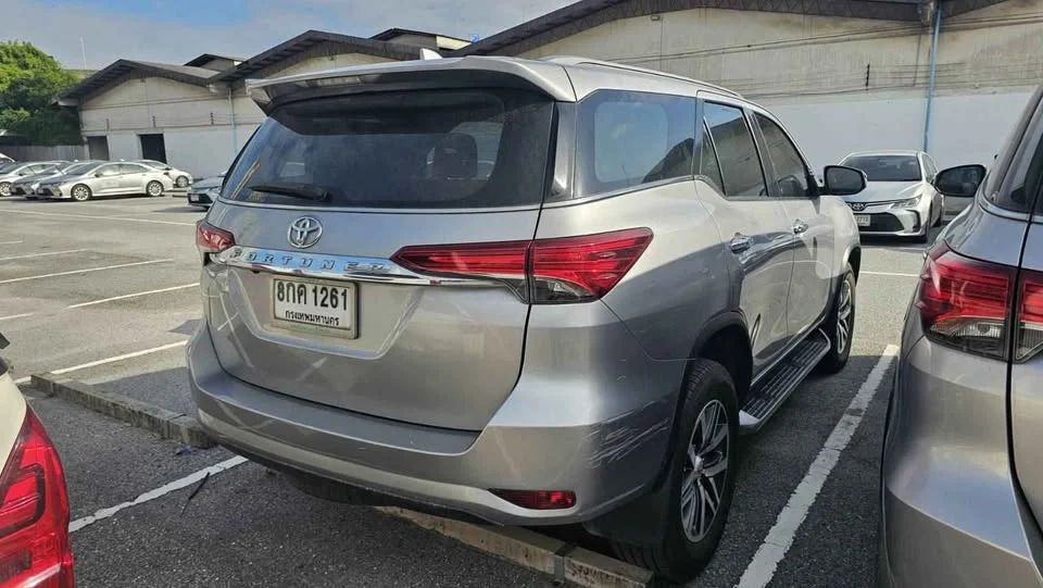 2019 Toyota Fortuner II 2