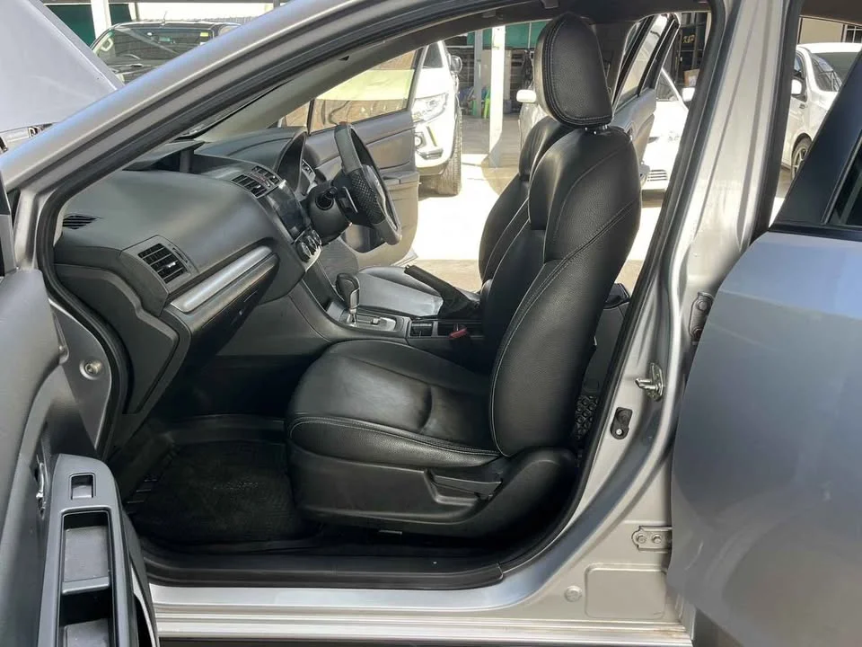 2014 Subaru XV I 2