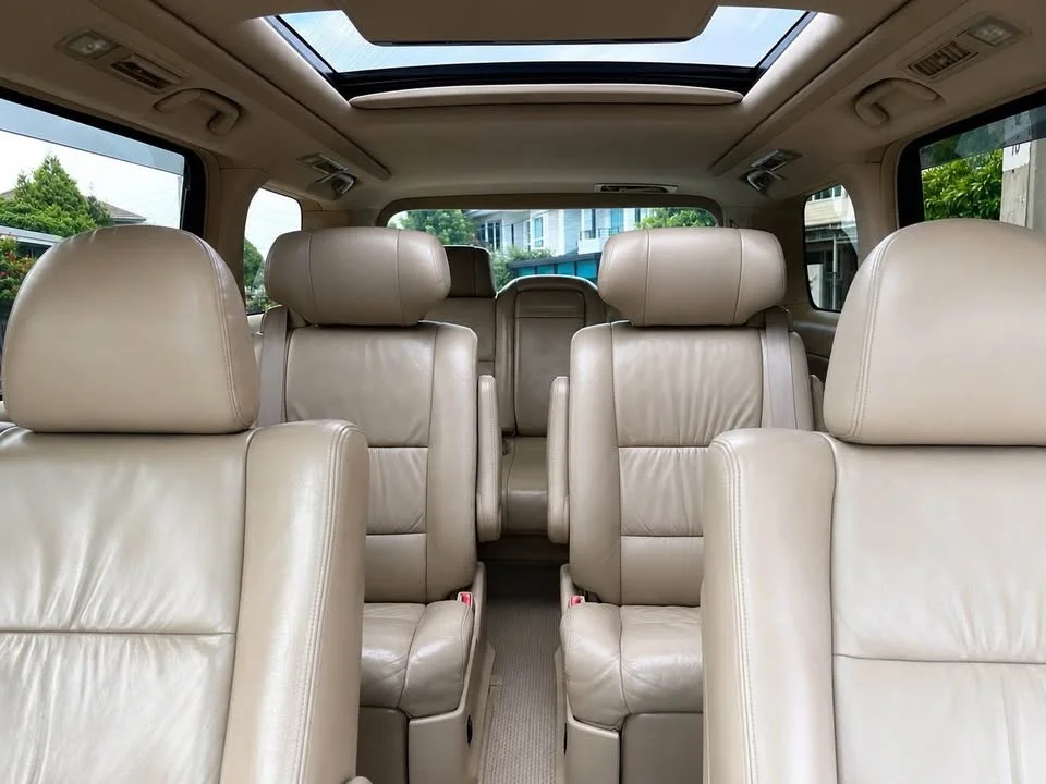 2010 Toyota Alphard, Vellfire II (AH20) 3