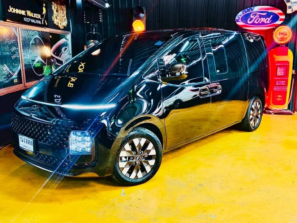 2022 Hyundai Staria US4 2