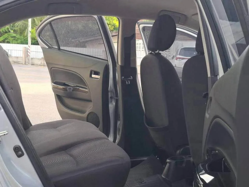 2017 Mitsubishi Attrage VI 3
